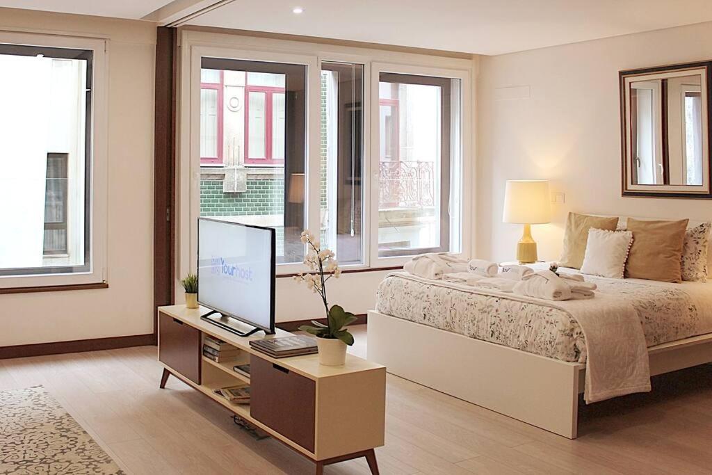 Oliveiras Charming Apartment Downtown Порту Экстерьер фото